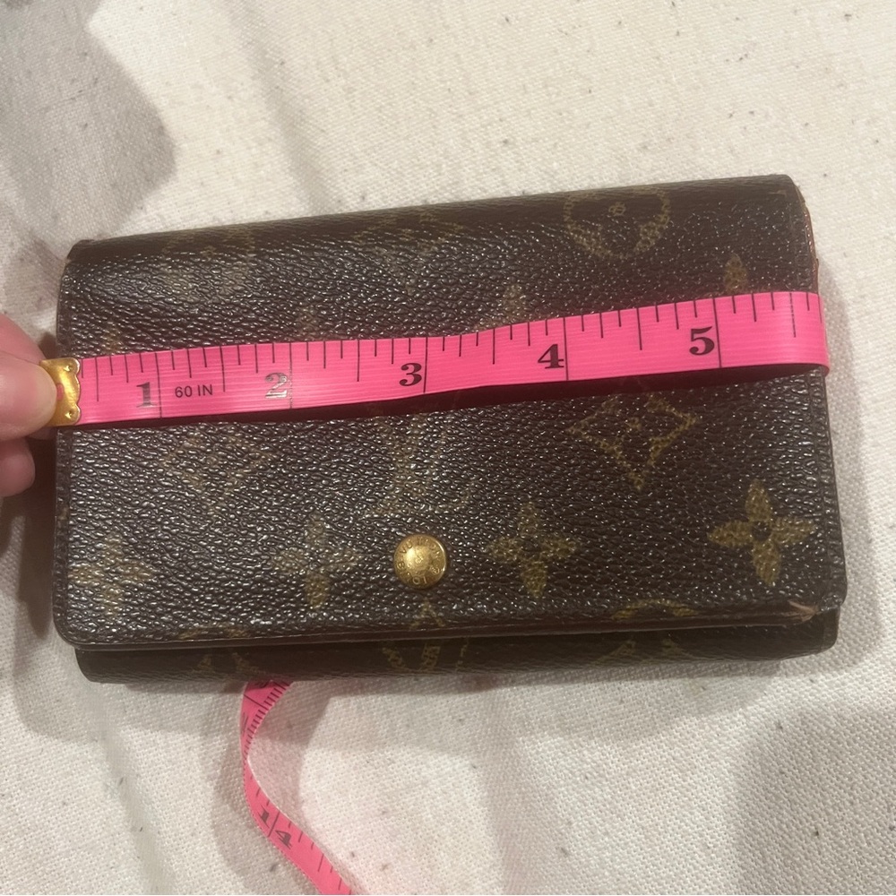 Authentic Louis Vuitton Monogram Wallet - Picture 14 of 16